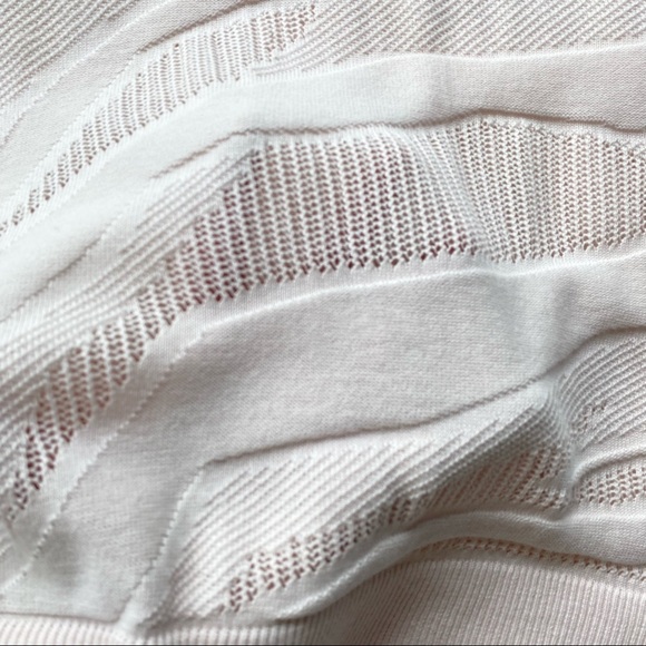 CAbi #5631 Pink Shy Boxy Pullover Sweater small - Picture 8 of 12